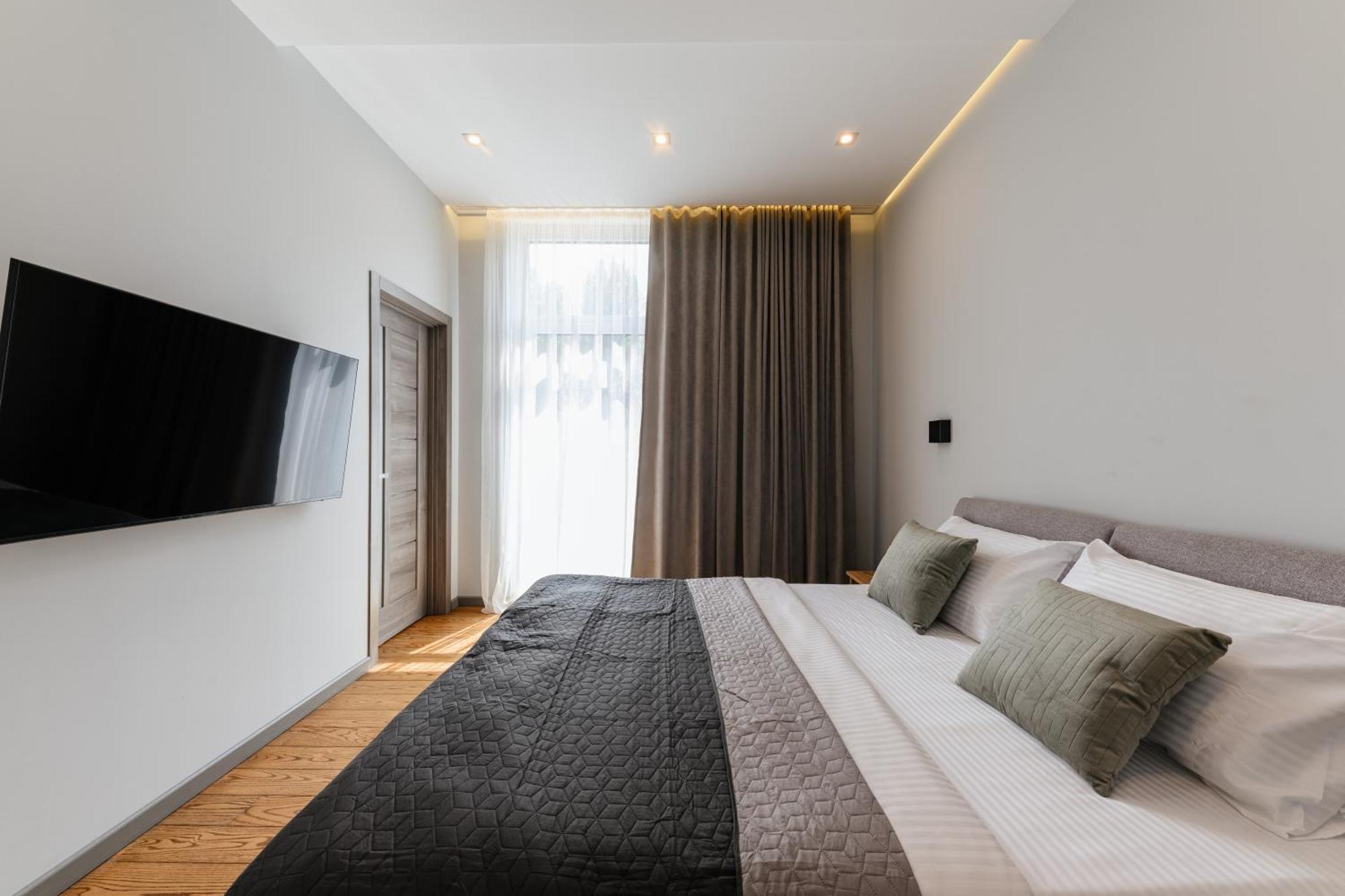 Luxury Smart House