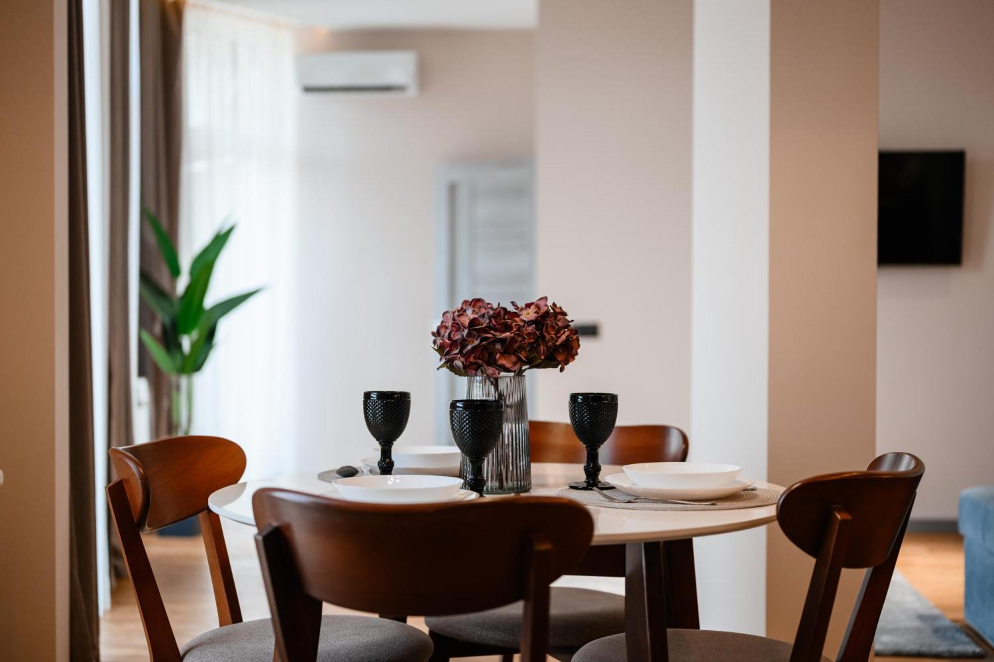 Daire Luxury Smart House